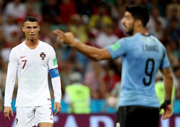 Un partido de ‘veteranos’ entre Portugal y Uruguay