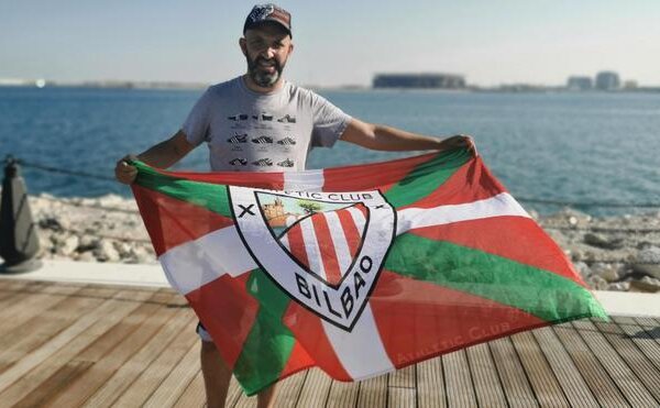 De Bilbao a un crucero de Doha para colocar una ikurriña del Athletic delante de Kane