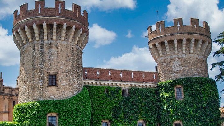 Castillos de España con encanto pero poco conocidos para disfrutar de un fin de semana diferente