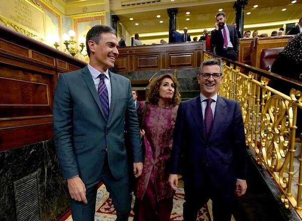 Sánchez afianza su apuesta total a la izquierda y encarrila el final de la legislatura