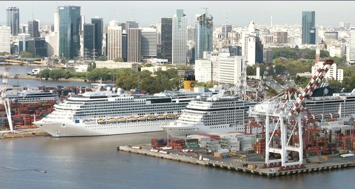 Fotos – El asombroso mayor crucero del mundo con forma de tortuga