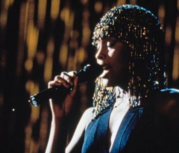 “I Will Always Love You”: las razones por las que la mítica canción de Whitney Houston cautivó al mundo