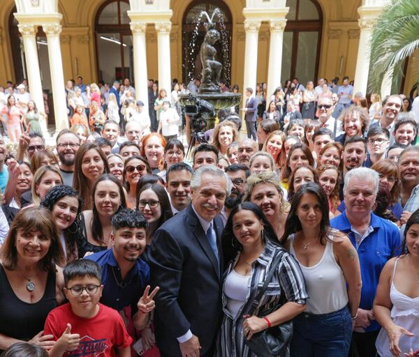 El brindis de fin de año del Presidente: “ruidos de la Corte”, quejas por el feriado y “la utopía de la igualdad”