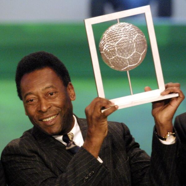 Pelé: el día que dijo que era hincha de Racing y los dos clubes grandes que lo tentaron para jugar en el fútbol argentino
