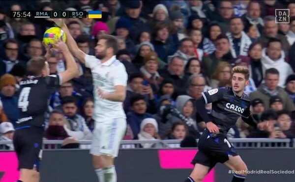 ¡Perdonan la expulsión a Nacho!