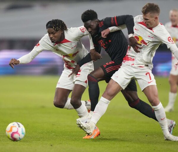 Leipzig frena a Bayern en el regreso de la Bundesliga