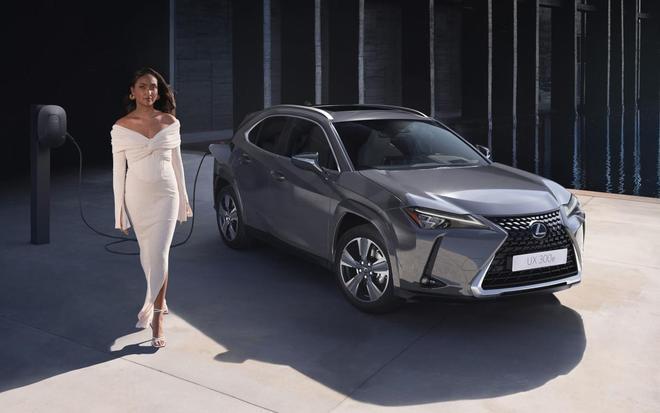 El Lexus UX 300e amplía su autonomía eléctrica hasta los 450 kilómetros