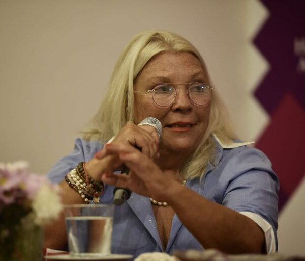 Elisa Carrió deslizó una posible candidatura a presidenta y, en medio del proyecto de juicio político a la Corte, dijo: “Vamos a pedir la acusación de Lorenzetti”
