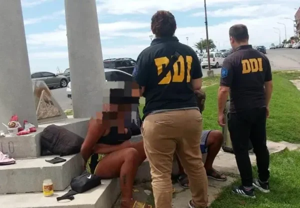 Detuvieron en Mar del Plata a una pareja de cuidacoches que debía cumplir arresto domiciliario