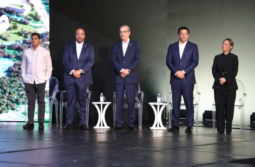 Abinader lanza Punta Bergantín: empujará hotelería y cine en Puerto Plata