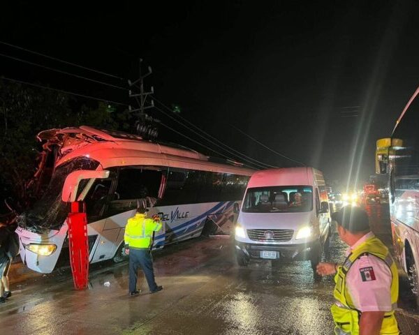 Cancún: personal del hotel Dreams Natura sufre accidente de tránsito