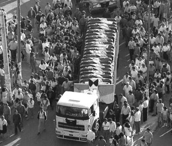 Tenían entre 11 y 23 años. A 29 años de la tragedia de Madryn, en la que murieron 25 bomberos, el recuerdo emocionado de dos madres