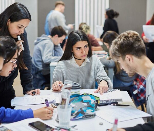 Es físico y mendocino, y creó Egg, una plataforma de aprendizaje colaborativo que ya capacitó a 100.000 latinoamericanos en programación