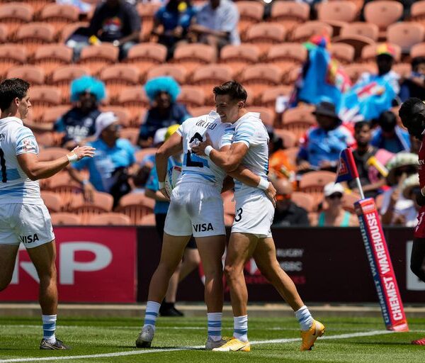 Pumas 7s: siempre decisivo, volvió Marcos Moneta y le cambió la cara a la selección argentina, que se clasificó para los cuartos de final del Seven de Hamilton