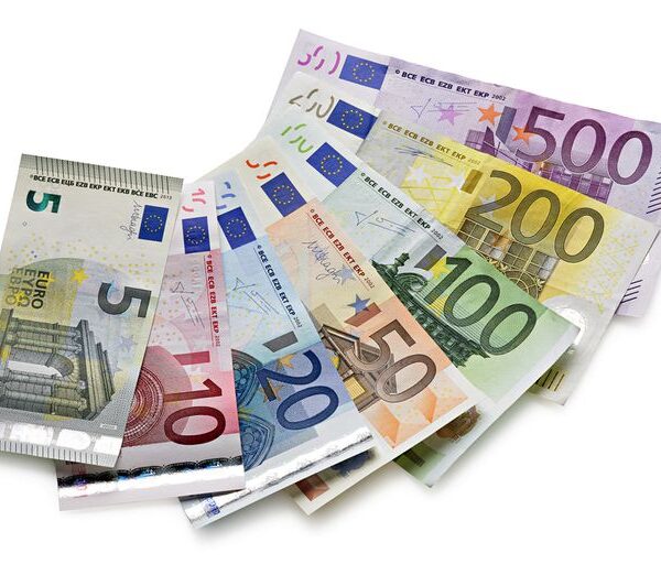 Euro hoy en Argentina: a cuánto cotiza el viernes 27 de enero