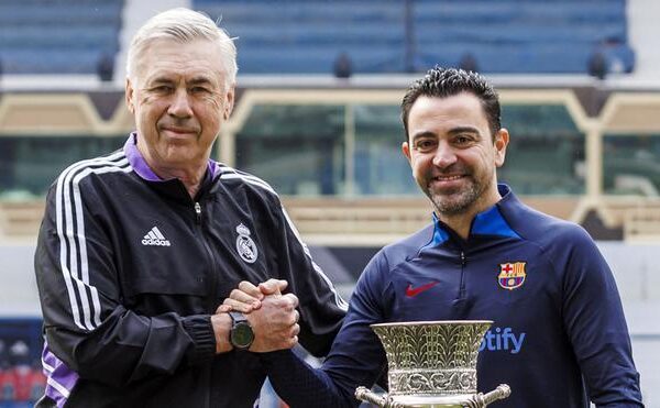 Ancelotti se la juega ante el Barça