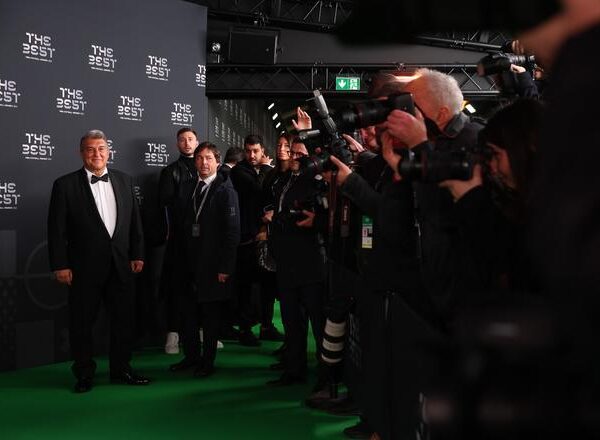 El Barça y Laporta felicitan a Messi