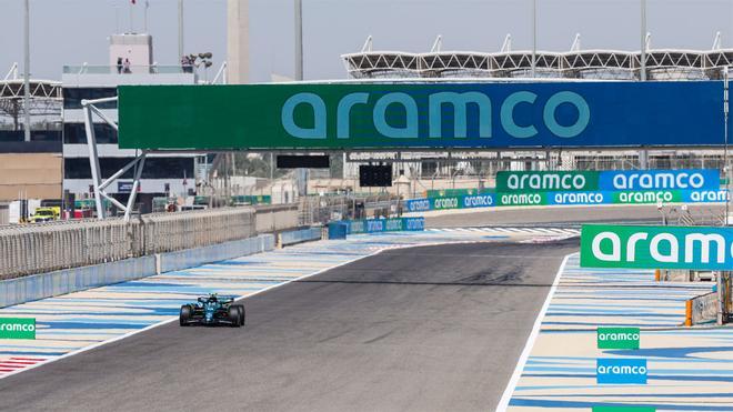 Oficial: Alonso y Drugovich se alternarán este sábado con Aston Martin
