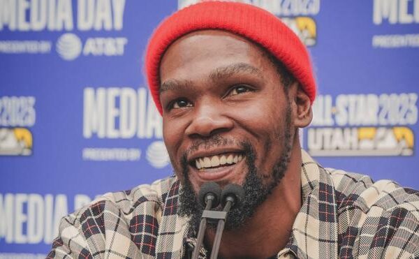 ¡El debut de Kevin Durant con los Suns ya tiene fecha!