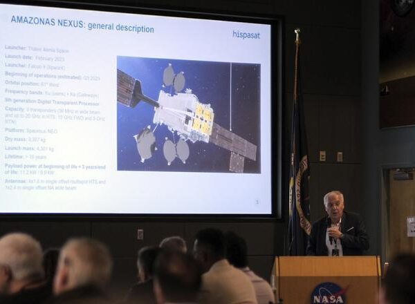 Hispasat envía al espacio su satélite más avanzado