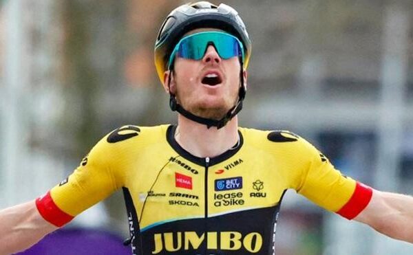 Van Baarle se impone con autoridad en la primera clásica belga del año