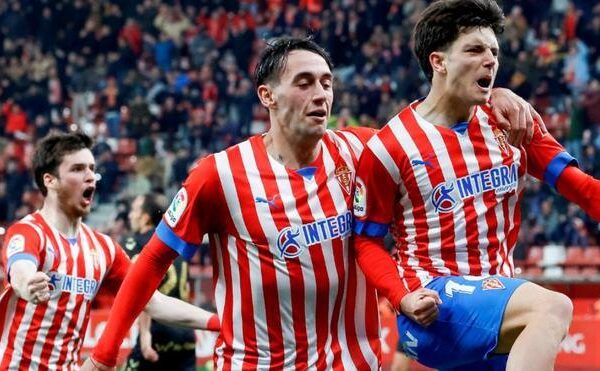 Queipo da aire al Sporting en El Molinón