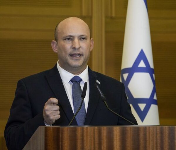 Exmandatario israelí: Putin prometió no matar a Zelenskyy