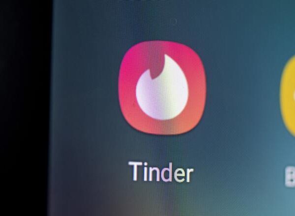 Tinder despedirá al 8% de su plantilla global