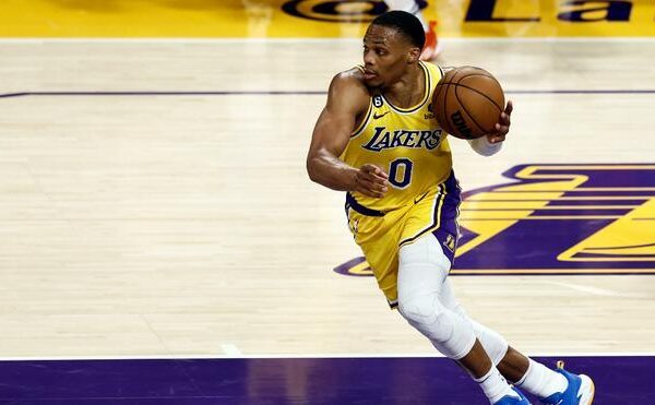 Los Lakers, a punto de fichar a D’Angelo Russell y enviar a Westbrook a Utah