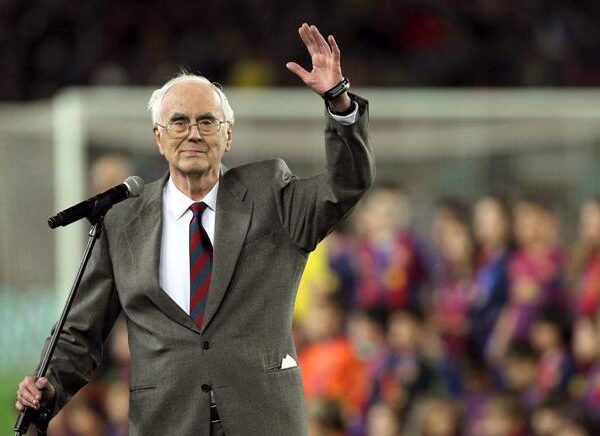 Fallece Josep Maria Espinàs, coautor del Cant del Barça