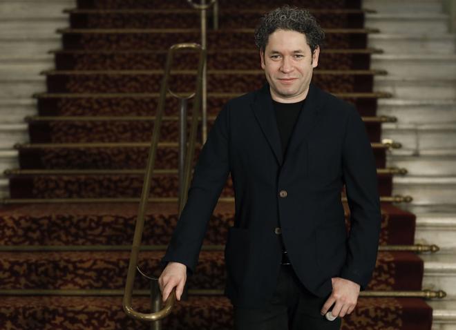 Gustavo Dudamel dirigirá la Filarmónica de Nueva York a partir de 2026