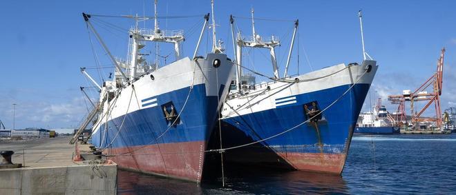 Rusia y Ucrania se disputan dos barcos de pesca atracados en el puerto de Las Palmas