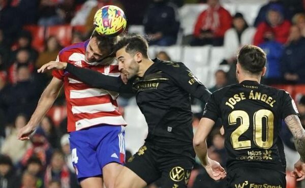 El Tenerife exige a la RFEF las imágenes VAR por el gol anulado en Granada