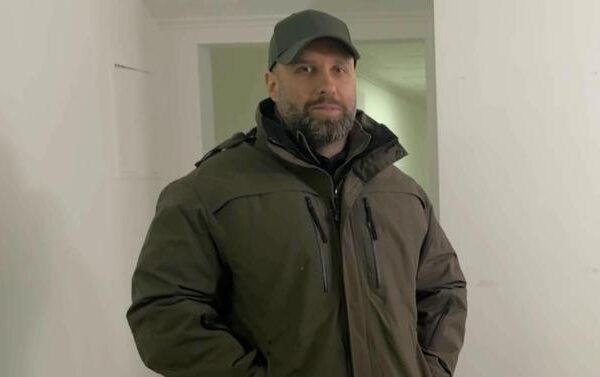 Oleg Sinegybov, gobernador militar de Járkov: “Las bombas rusas han dañado miles de kilómetros de líneas eléctricas”