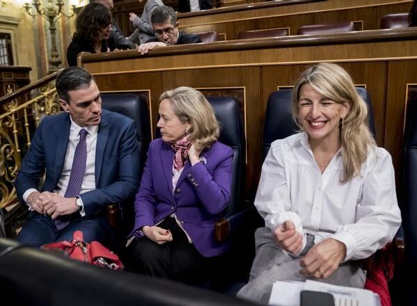 El choque de Calviño y Yolanda Díaz por las hipotecas resucita la pugna de las vicepresidentas en año electoral