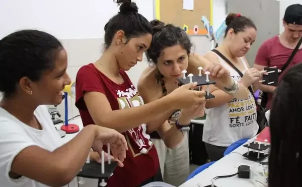 Ya es posible generar electricidad verde gracias a los microorganismos del suelo