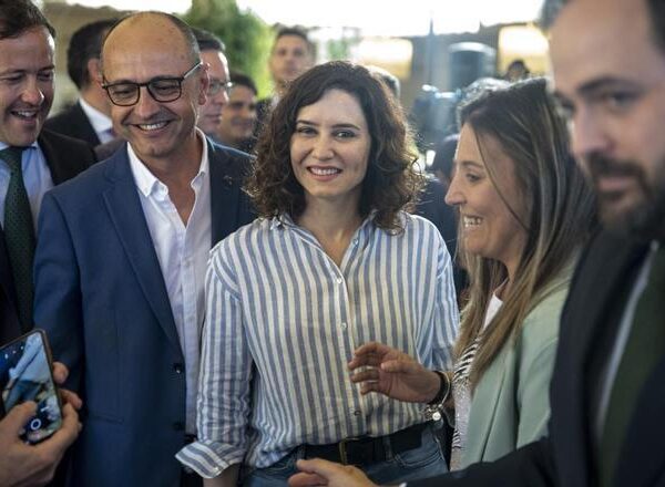 Ayuso teme manifestaciones en su contra promovidas por Vox durante la precampaña