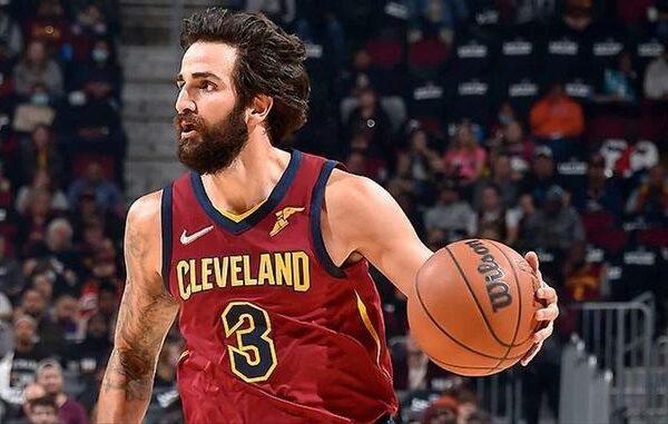 Los Nets se inmolan en el último minuto y los Cavs no perdonan