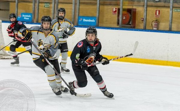 La Copa de la Reina Iberdrola de hockey hielo femenino busca nuevas campeonas