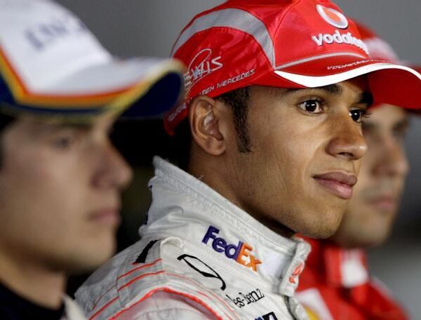Condenan a Piquet a pagar un millón por sus comentario racista contra Hamilton