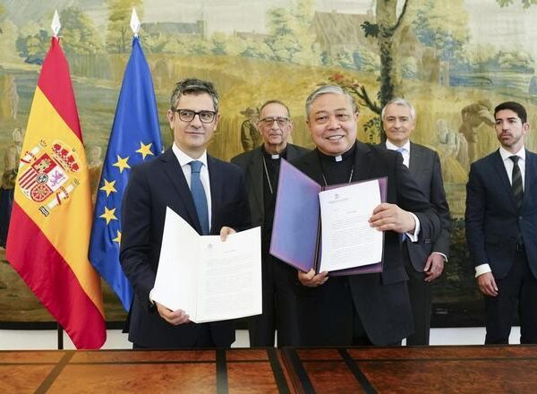 El Gobierno aparca el cobro del IBI a la Iglesia tras equiparar su fiscalidad a las ONG