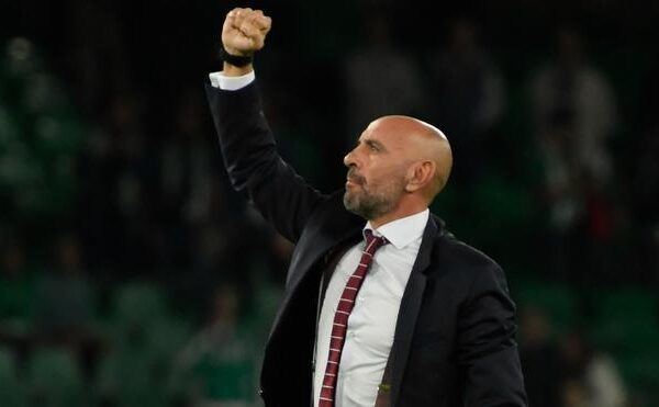 Monchi, pura pasión por el Sevilla: “El médico me dice que un día me moriré en el campo”