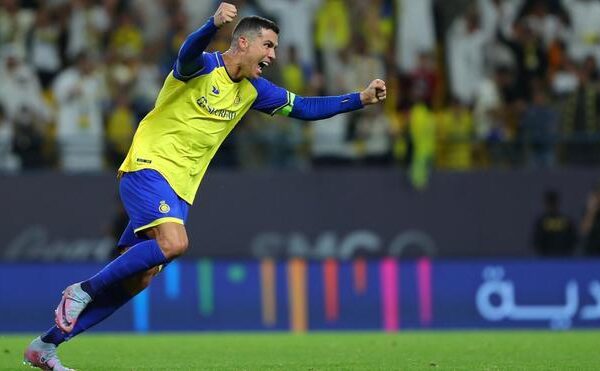 Cristiano y Anderson Talisca remontan y reactivan al Al Nassr