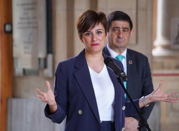 El Gobierno defiende que también se garantizan “las pensiones del mañana”