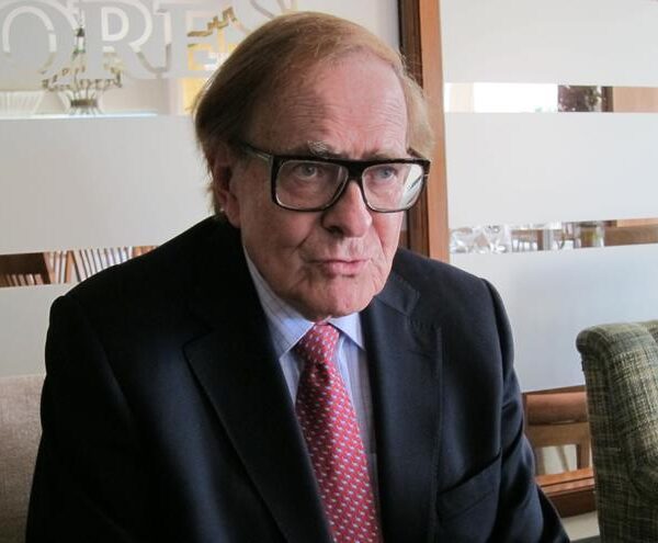 Vox busca atar en corto a Tamames ante el descontrol de su “candidato outsider”