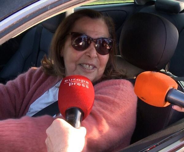 Celia Obregón desvela que su hermana Ana “está feliz” tras su maternidad