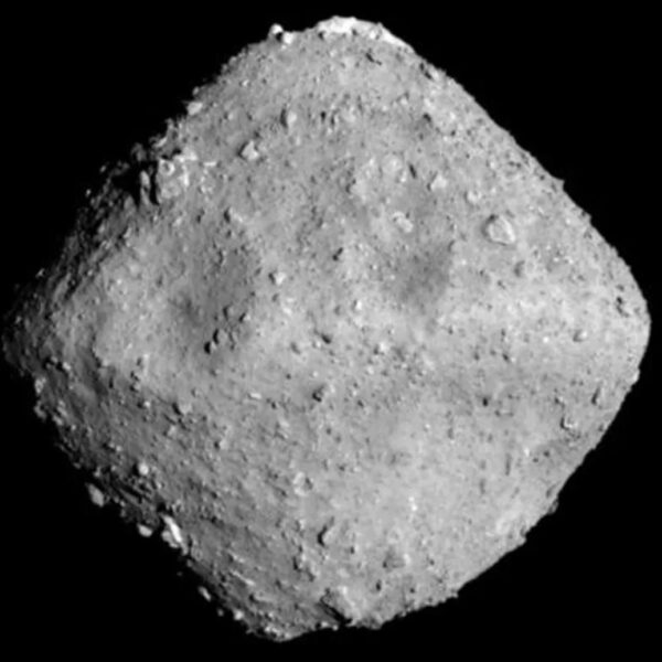 Encuentran en un asteroide una molécula esencial para la vida