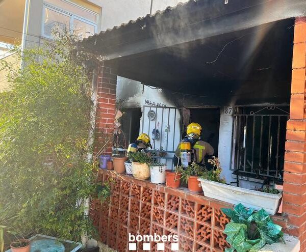 Muere una mujer en el incendio de una vivienda de Tarragona