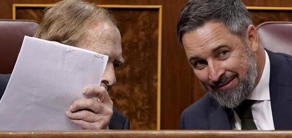 Tamames, Sánchez y Abascal: el 1×1 de la moción de censura de Vox