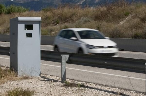 La DGT puede detectar si frenas justo antes del radar